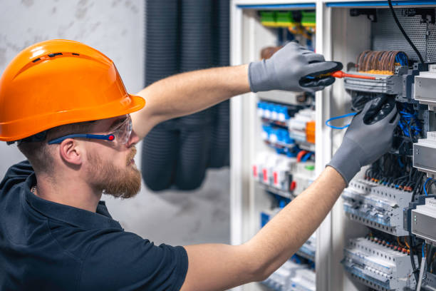 Best Affordable Emergency Electrician  in Niceville, FL